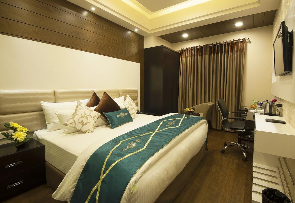 Hotel Taj Princess - Boutique Hotel Delhi Zewnętrze zdjęcie