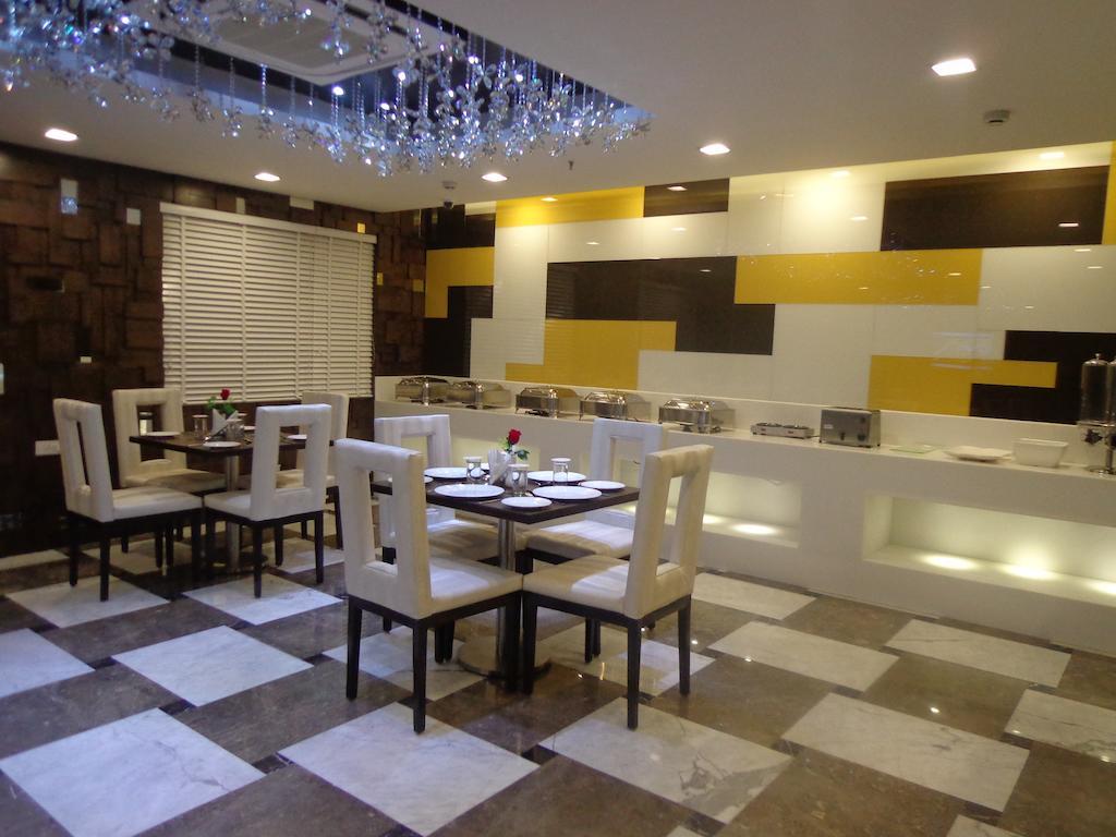 Hotel Taj Princess - Boutique Hotel Delhi Zewnętrze zdjęcie