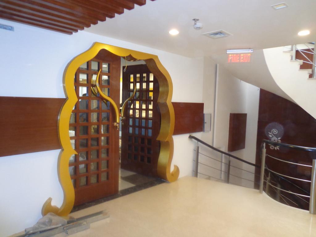 Hotel Taj Princess - Boutique Hotel Delhi Zewnętrze zdjęcie