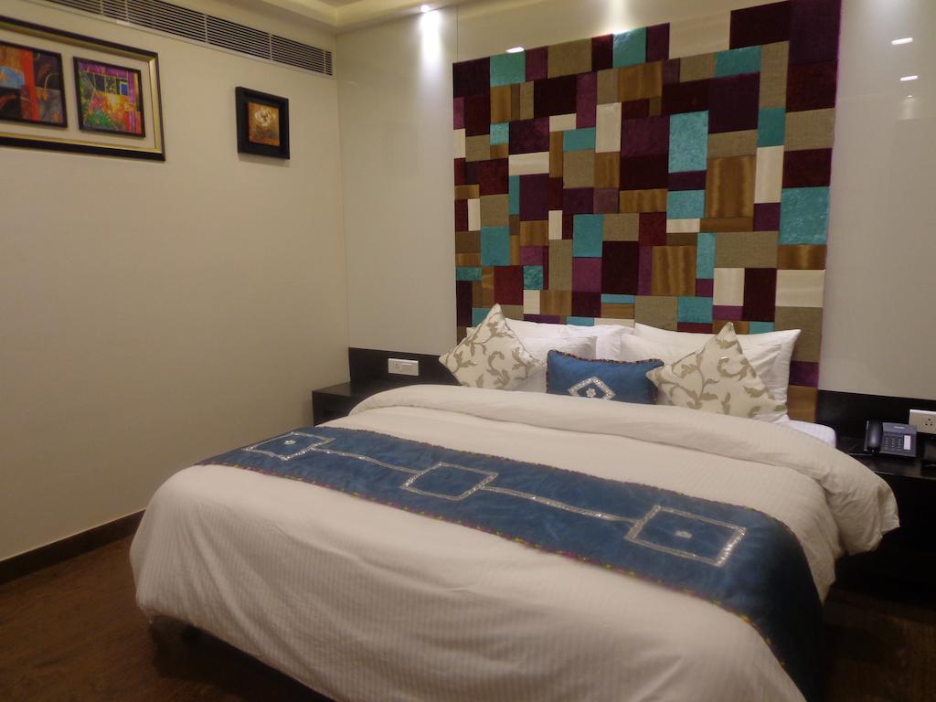 Hotel Taj Princess - Boutique Hotel Delhi Zewnętrze zdjęcie